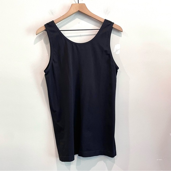 Jilla Seamless Nylon Stretch Tank Top - Picture 6 of 8